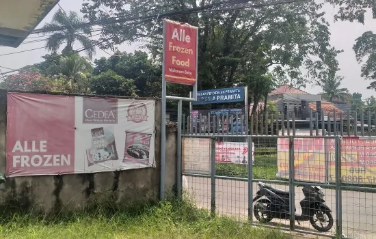 Dijual rumah strategis hitung tanah Binong Karawaci