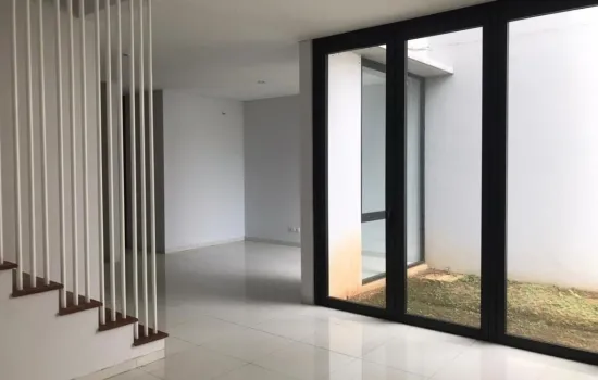 Dijual segera rumah di ciganjur casasima kav M18