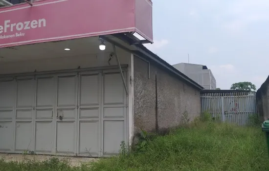 Dijual rumah strategis hitung tanah Binong Karawaci