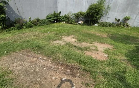 DIJUAL KAVLING HOEK TAMAN SEMANAN INDAH
