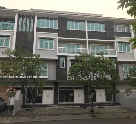 Disewakan Ruko 3 Gandeng Strategis PIK EL Siap Usaha Jakarta