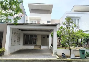 Rumah 2 lantai Green Permata, 9x19, KT 4 KM 4, SHM