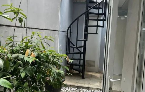 Rumah 2 lantai Green Permata, 9x19, KT 4 KM 4, SHM