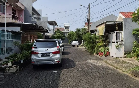 DIJUAL KAVLING HOEK TAMAN SEMANAN INDAH