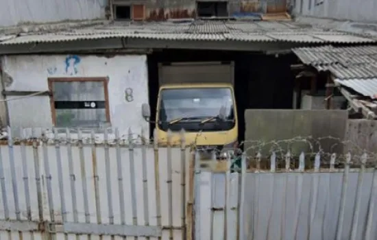 Rumah Tua hitung tanah hadap timur