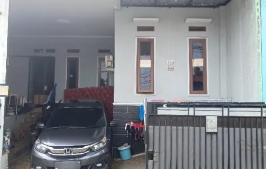 Dijual rumah di daerah Ciledug