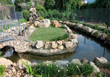 Villa dengan tanah yang luas di Coolibah, Jawa Barat