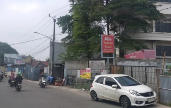 Disewakan Rumah Usaha Strategis Binong Karawaci