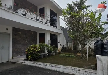 Rumah nyaman dengan lokasi yang strategis di Bandung