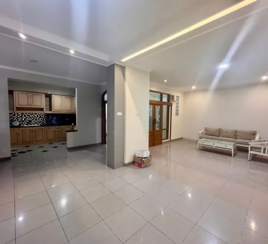 Rumah disewakan di jakarta barat