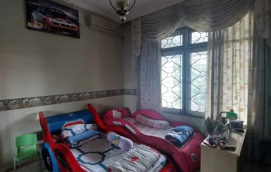 Rumah siap huni Mega Kebon Jeruk