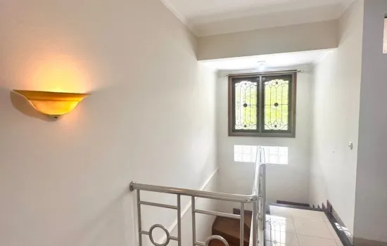Rumah disewakan di jakarta barat