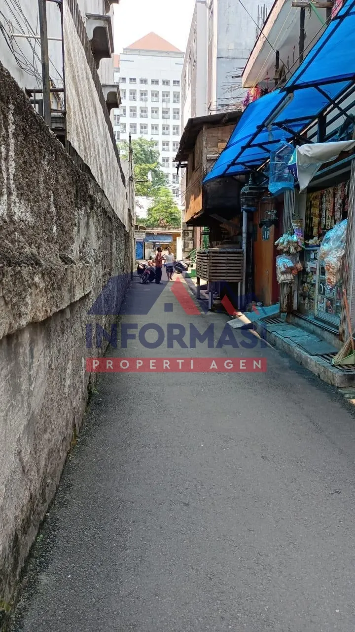 Dijual Rumah Kost (Struktur rumah Kos) Tanjung Duren