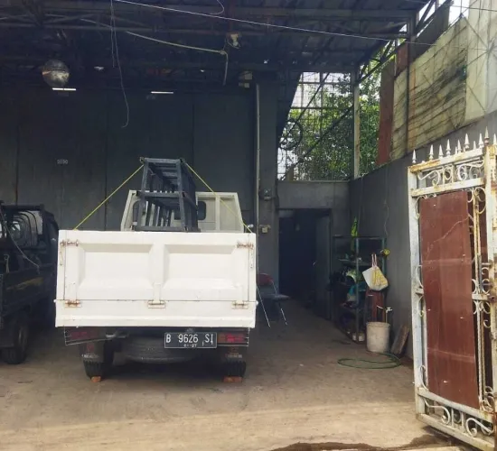 Dijual Gudang Mess Strategis di Klender Jakarta Timur