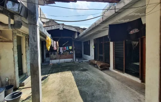 Rumah tua hitung tanah di Grogol