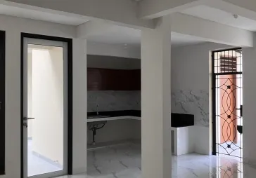 Rumah Sewa lega biaya bersahabat@Taman Ratu