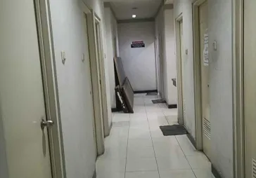 Dijual kost2 an 4 lantai, lokasi strategis..dekat Binus