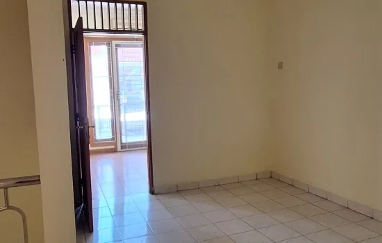 Rumah 2 lantai 3 kamar tidur
