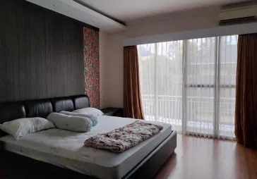 Rumah asri di Permata Buana jkt.brt.