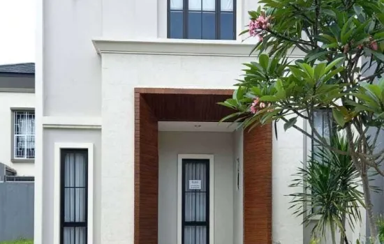 Disewakan Rumah Alsut 2 lt FF cluster Victoria