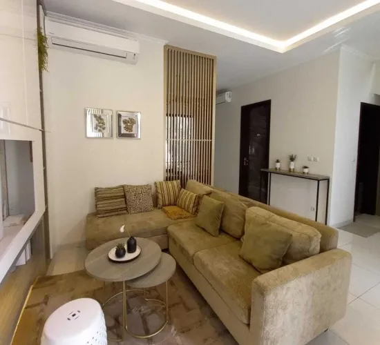 Disewakan Rumah Alsut 2 lt FF cluster Victoria