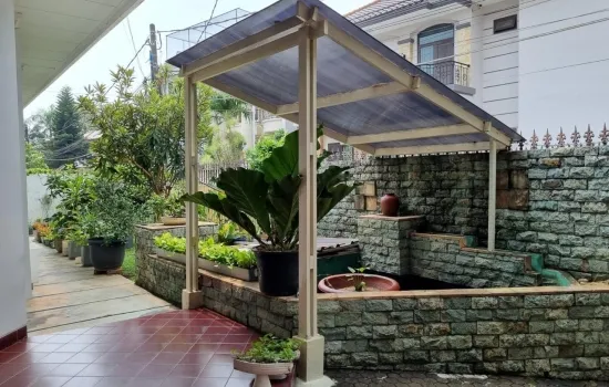 Rumah 407 meter di Kedoya Selatan hadap ke Timur