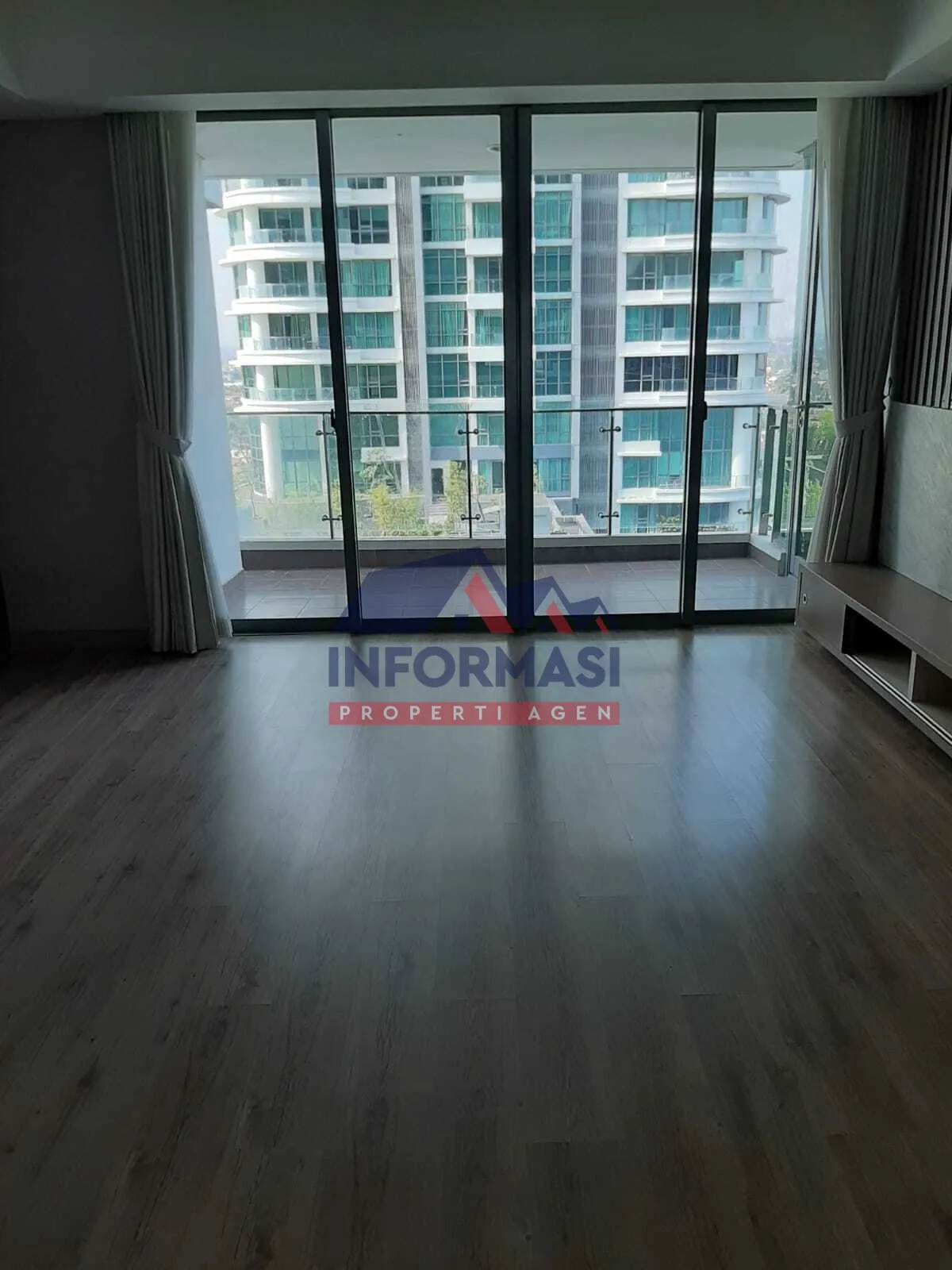 Jual Apartemen Ambassador