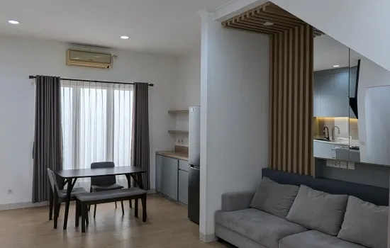 Rumah 2 lt siap huni cluster New Jasmine Gading Serpong