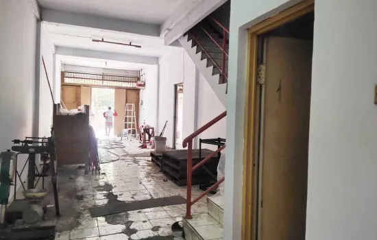 Dijual Cepat atau Di sewakan 2 unit Ruko Gandeng di Jl. Tb.