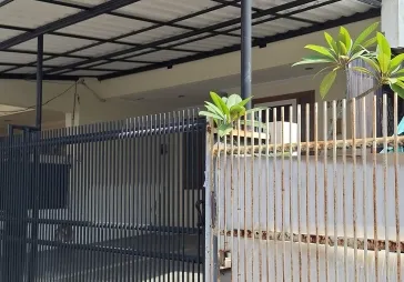Rumah 2 lantai 3 kamar tidur