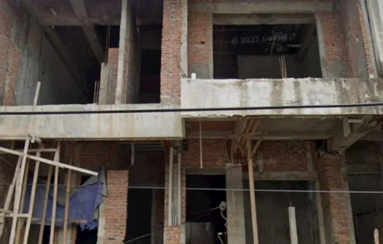 Rumah Kavling Dki, lt.250, 2 lantai (setengah jadi)