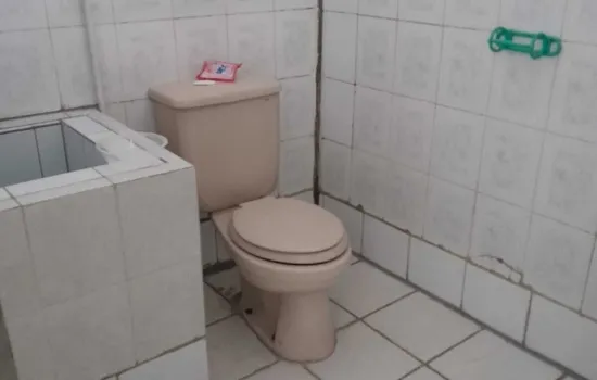 Ruko 4 lt di area bisnis Roxy  Jakarta Pusat