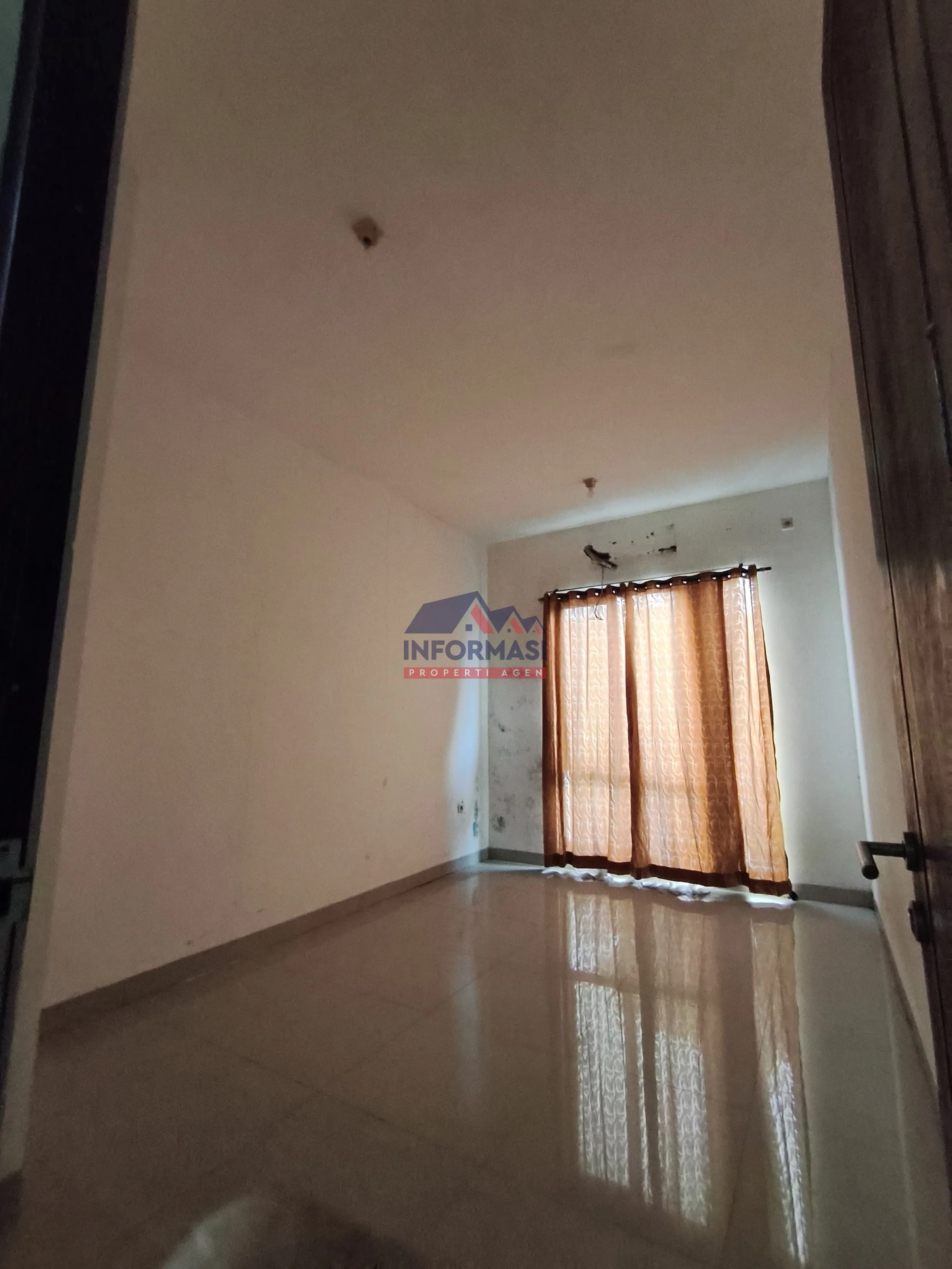 Rumah siap huni lokasi strategis