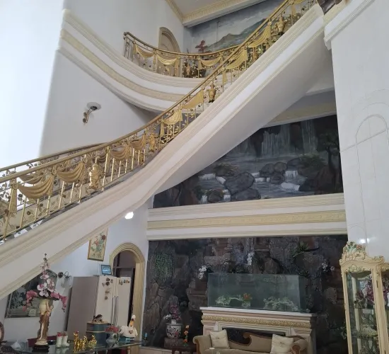 RUMAH DI JUAL  SUNRISE, RUMAH BAGUS, LOKASI STRATEGIS