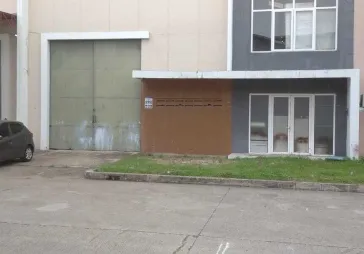 Kawasan gudang komersil lokasi bagus