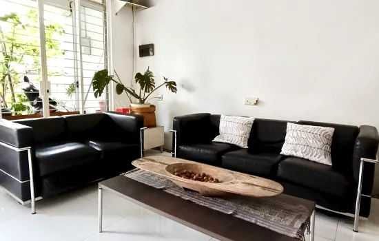 Rumah Dijual Letak Bagus Sekali