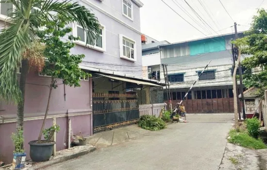 Dijual Cepat Rumah Siap Pakai di Kavling Polri  Jelambar