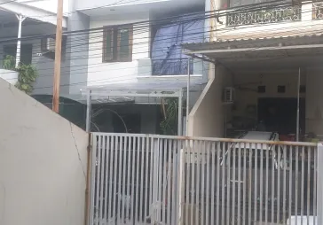 Dijual rumah ada kost2 an Kelapa Gading Jakarta Utara