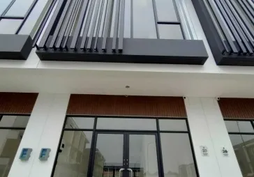 Disewakan ruko baru  Hampton 2 pintu Gading Serpong