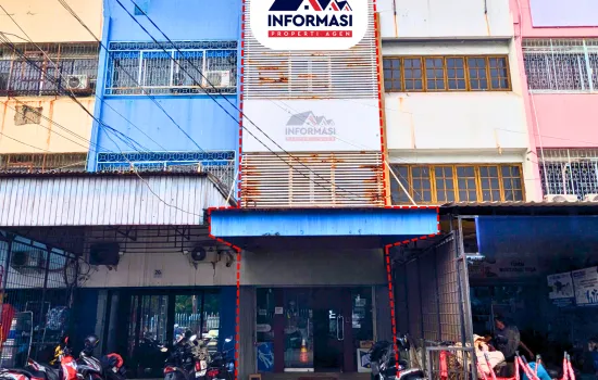 Ruko di lokasi yg strategis