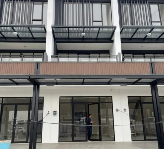 Disewakan Ruko Hampton Avenue Gading Serpong