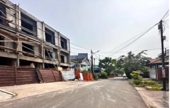 Dijual Cepat 4 unit Rumah Baru di Daerah Tanjung Duren, Jaka
