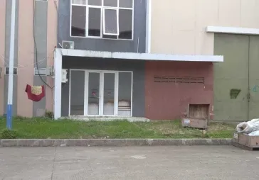 Kawasan gudang komersil lokasi bagus