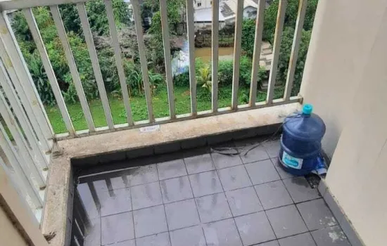 Apt Belmont di lantai sedang luas 33 m