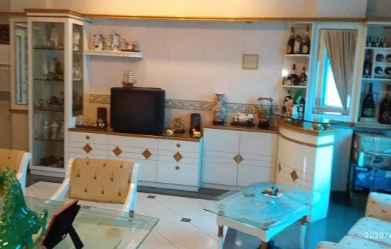 Startegis daerah ramai perdagangan Pasar Pagi