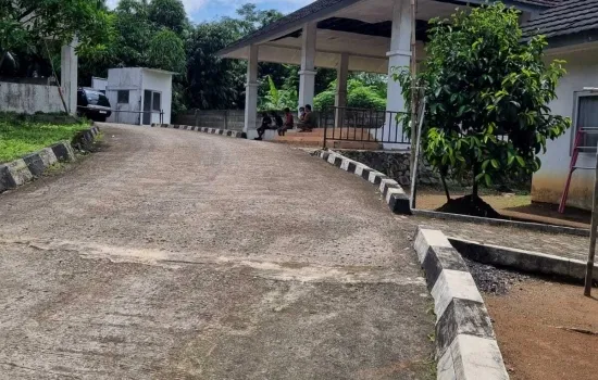 Siap di bangun lokasi jln raya ramai