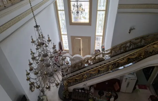 RUMAH DI JUAL  SUNRISE, RUMAH BAGUS, LOKASI STRATEGIS