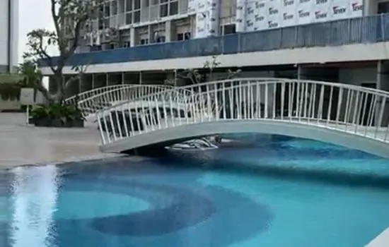 Pasific Garden Alam Sutera tipe studio view danau