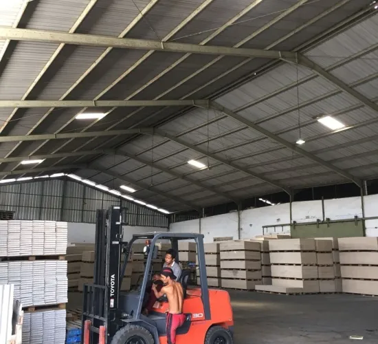 Cocok buat investor 4 gudang tersewa mau dijual