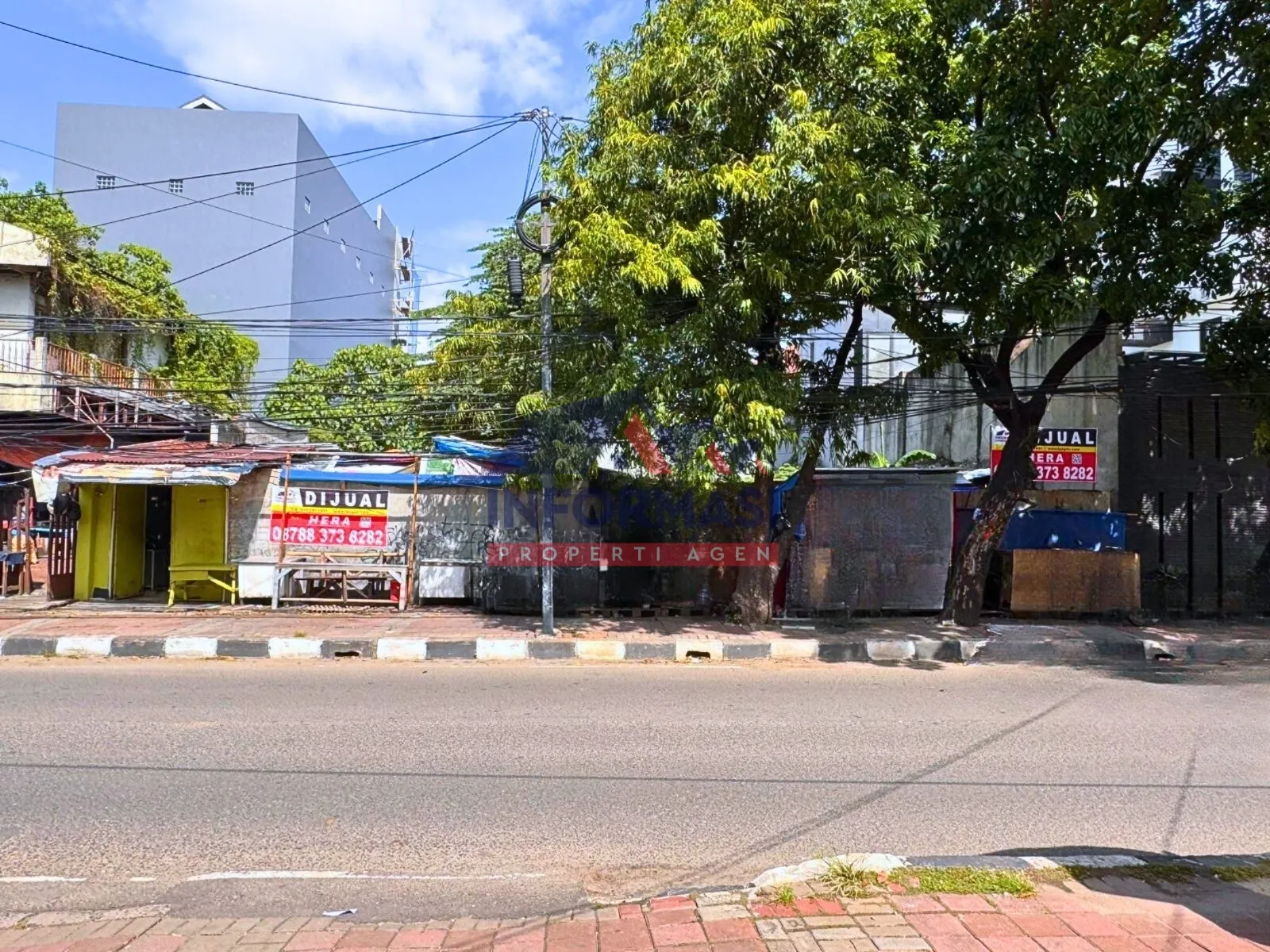 Tanah dan Bagunan kecil disewakan di jakarta barat